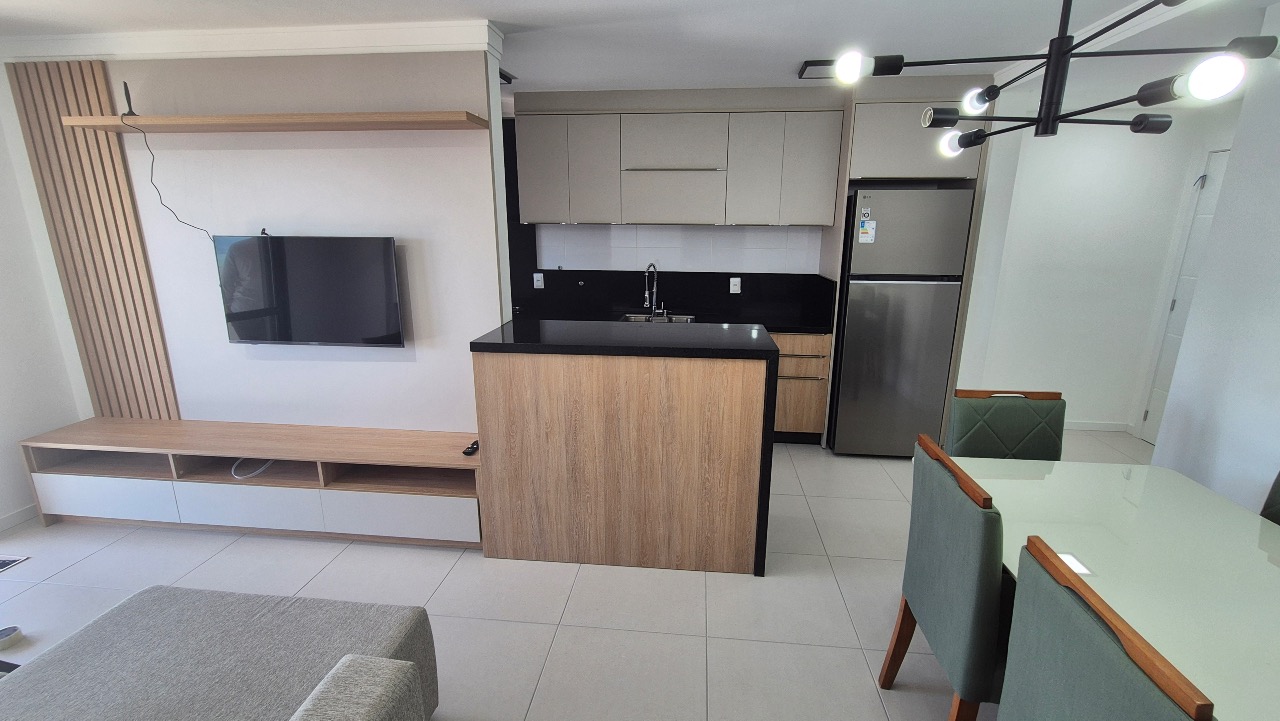 Apartamento à venda no Barreiros: 