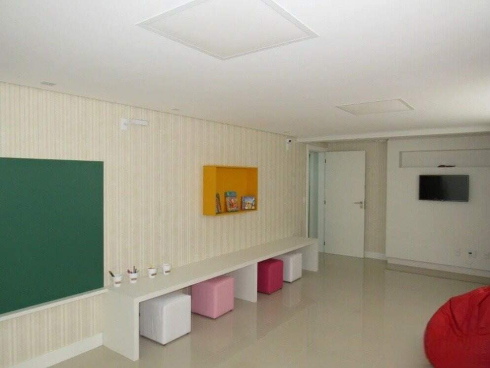 Apartamento à venda no PRAIA COMPRIDA: 