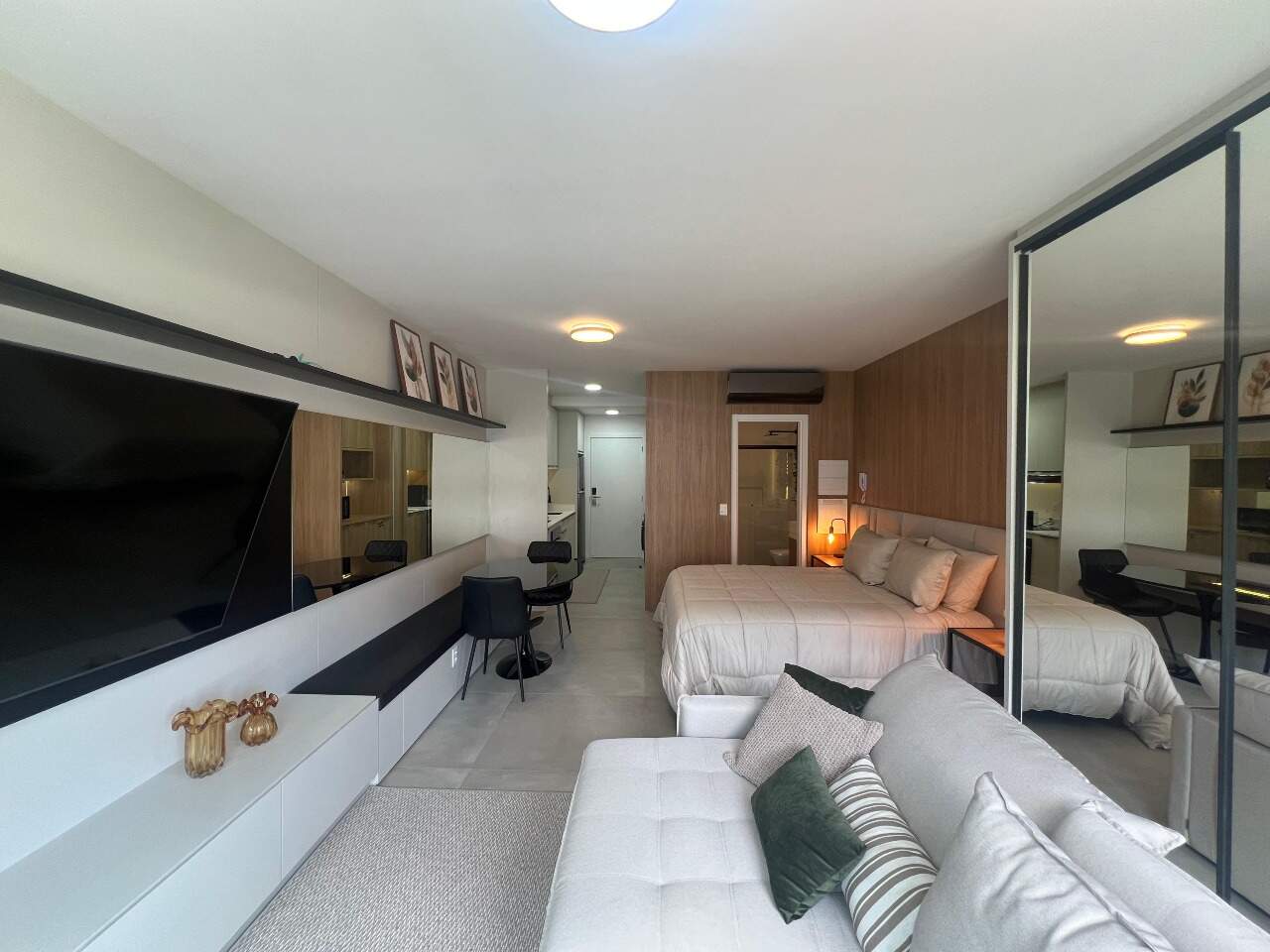 Apartamento para aluguel no Saco Grande: 