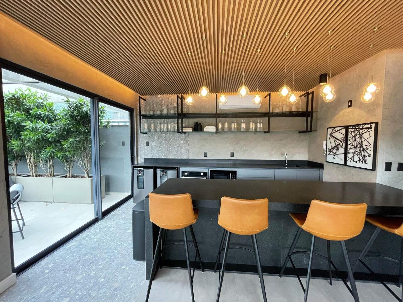 Apartamento para aluguel no Saco Grande: 