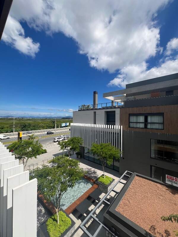 Apartamento para aluguel no Saco Grande: 