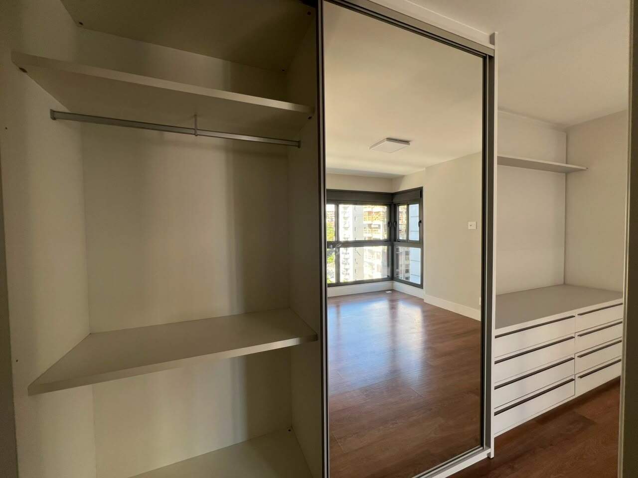 Apartamento para aluguel no Centro: