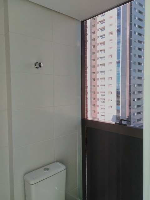 Salas/Conjuntos à venda no Estreito: 