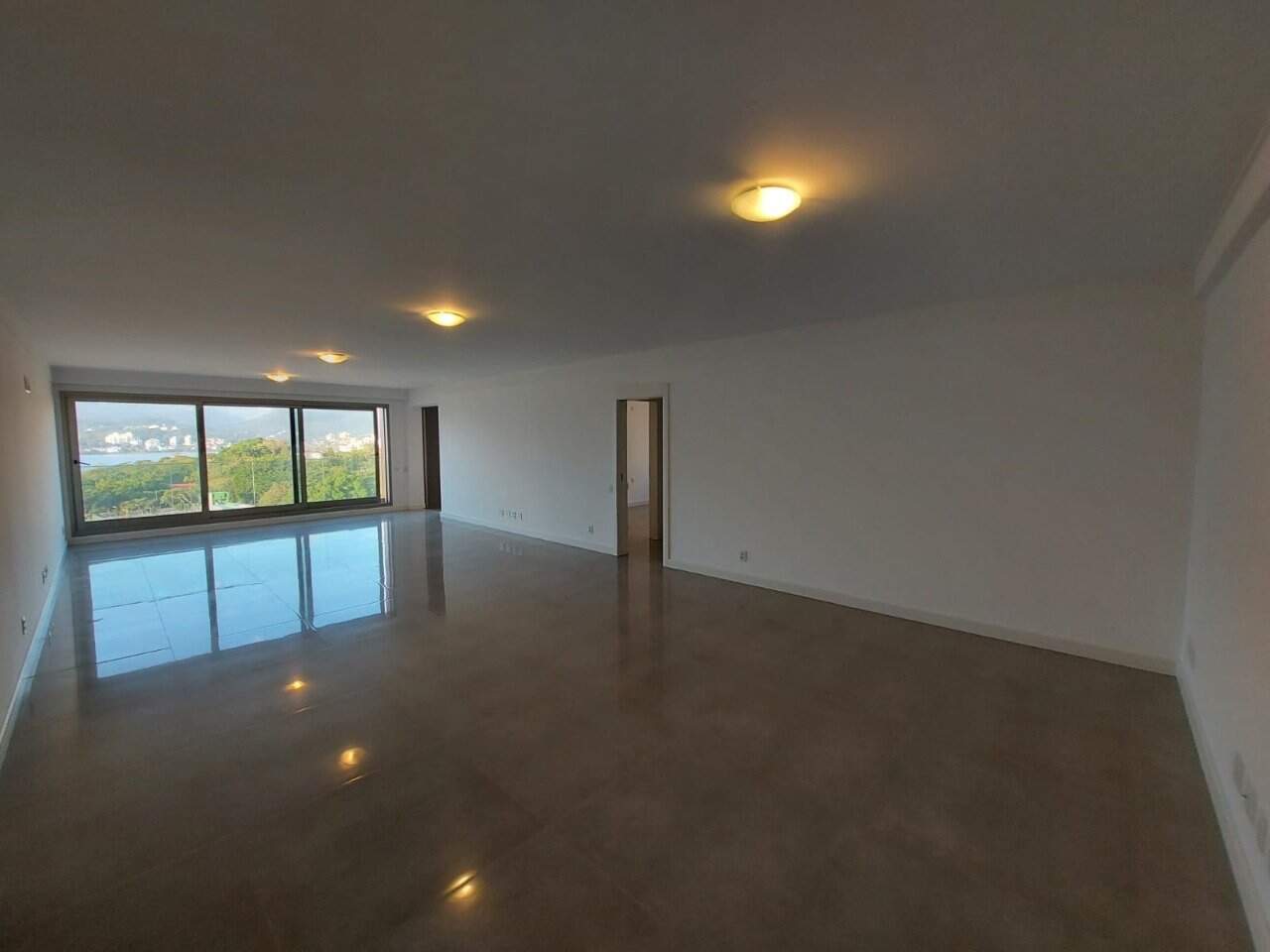 Apartamento à venda no Agronomica:
