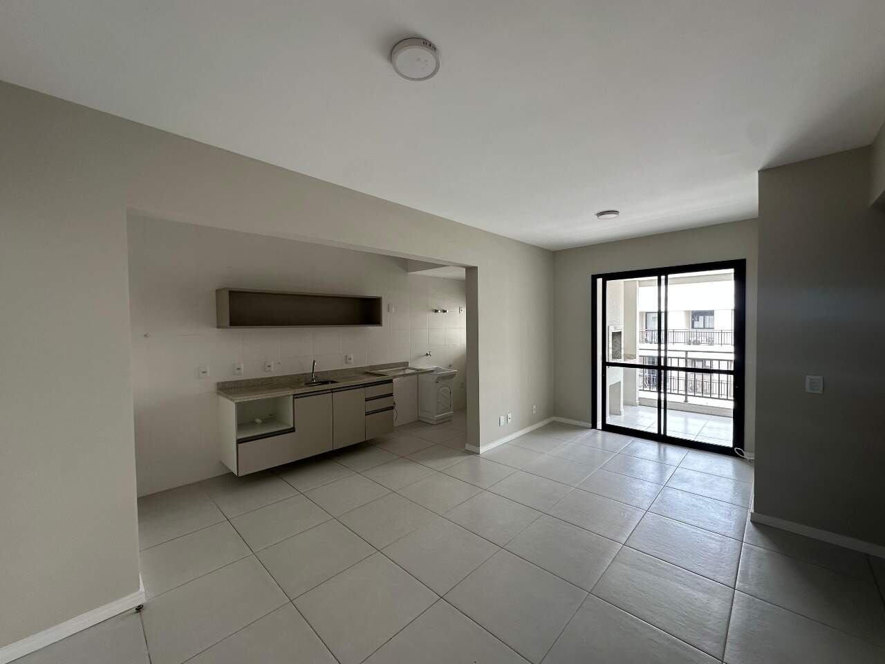Apartamento para aluguel no Itacorubi: 