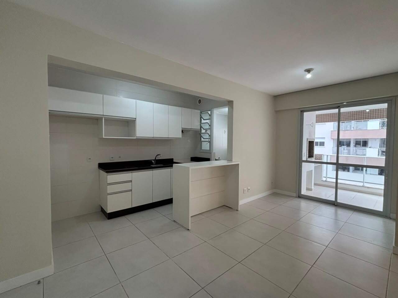 Apartamento para aluguel no Itacorubi: 