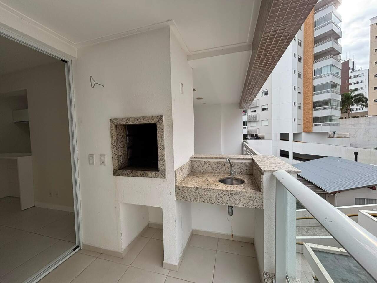 Apartamento para aluguel no Itacorubi: 