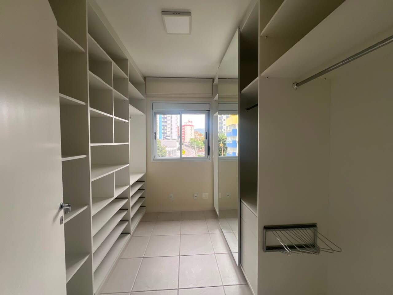 Apartamento para aluguel no Itacorubi: 
