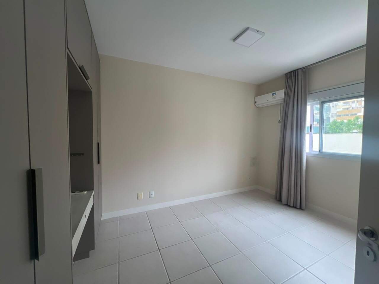Apartamento para aluguel no Itacorubi: 