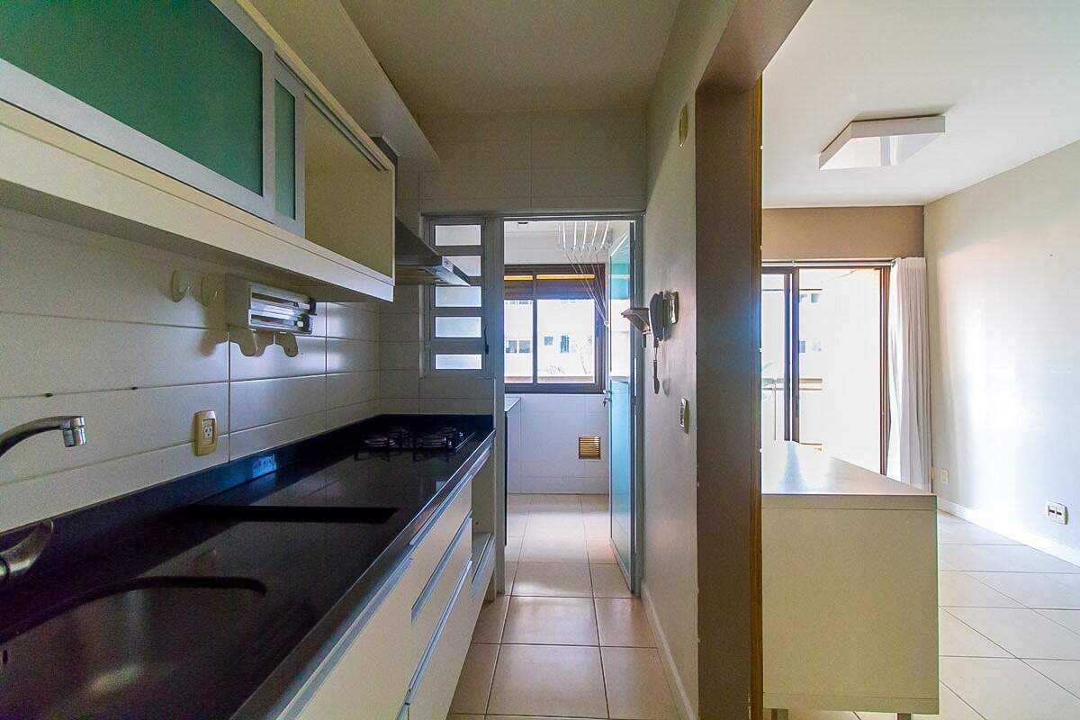 Apartamento para aluguel no Centro: 