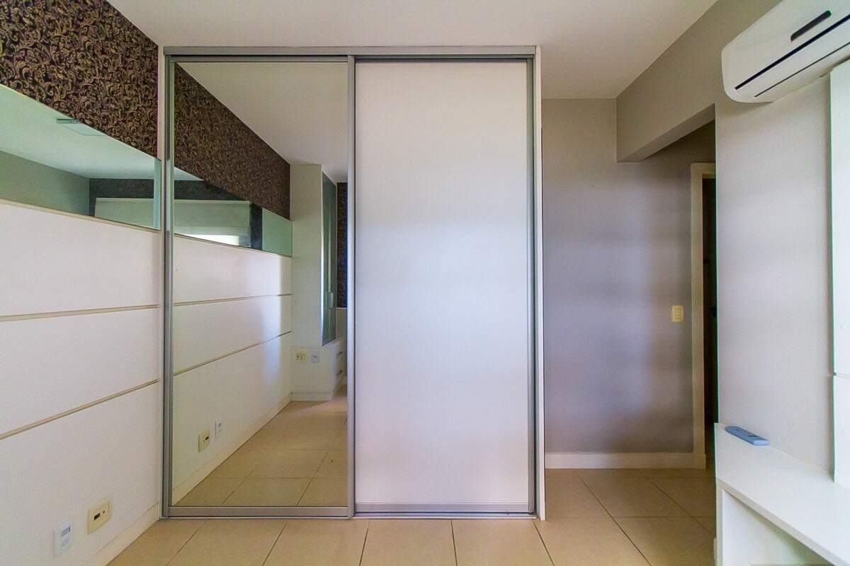 Apartamento para aluguel no Centro: 