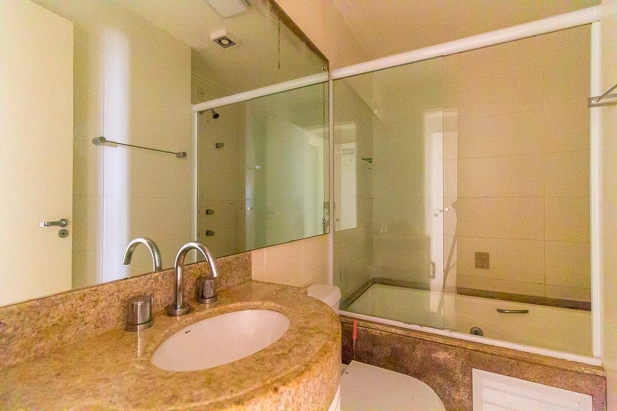 Apartamento para aluguel no Centro: 