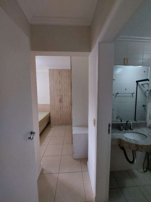 Apartamento para aluguel no Centro: 