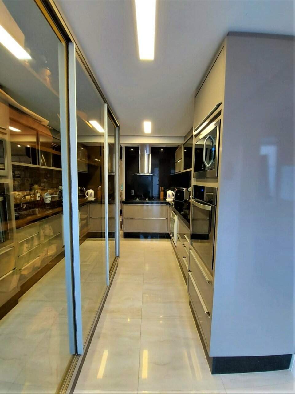 Apartamento à venda no Agronomica: 