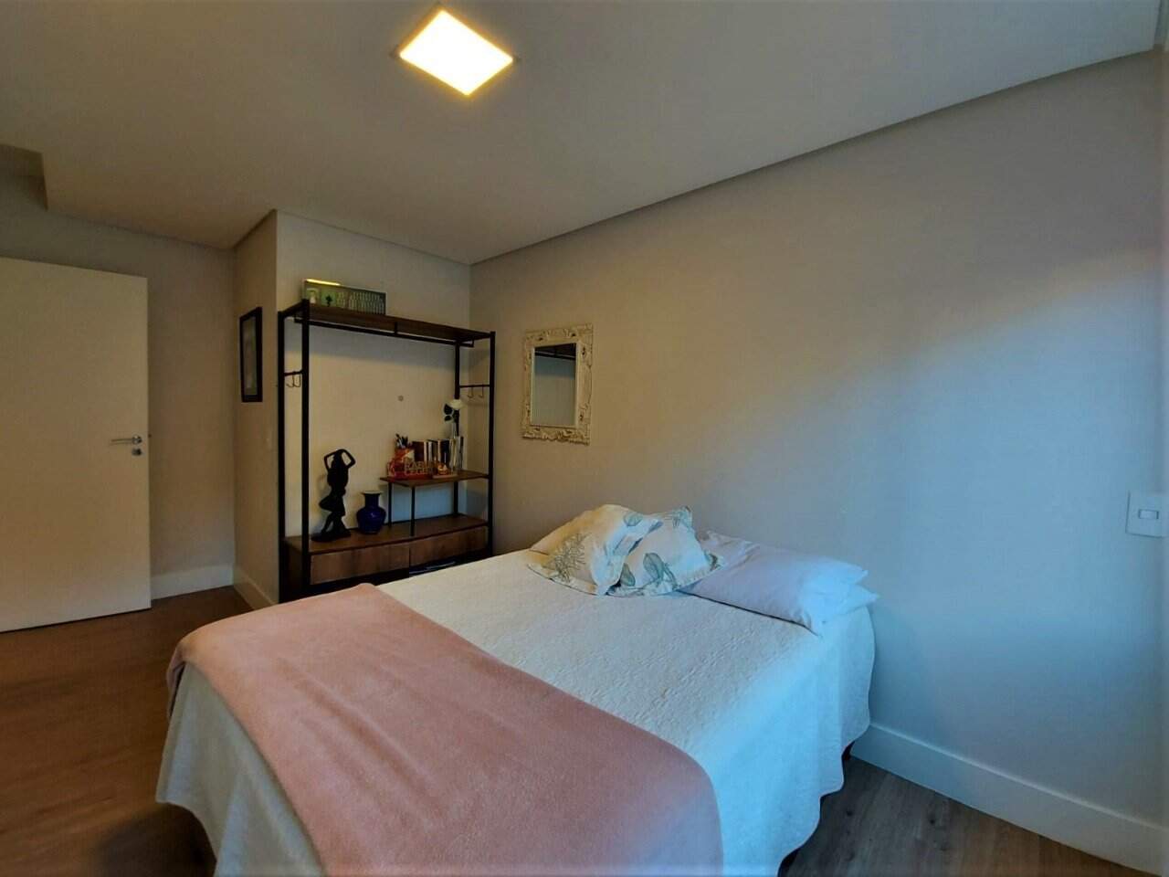 Apartamento à venda no Agronomica: 