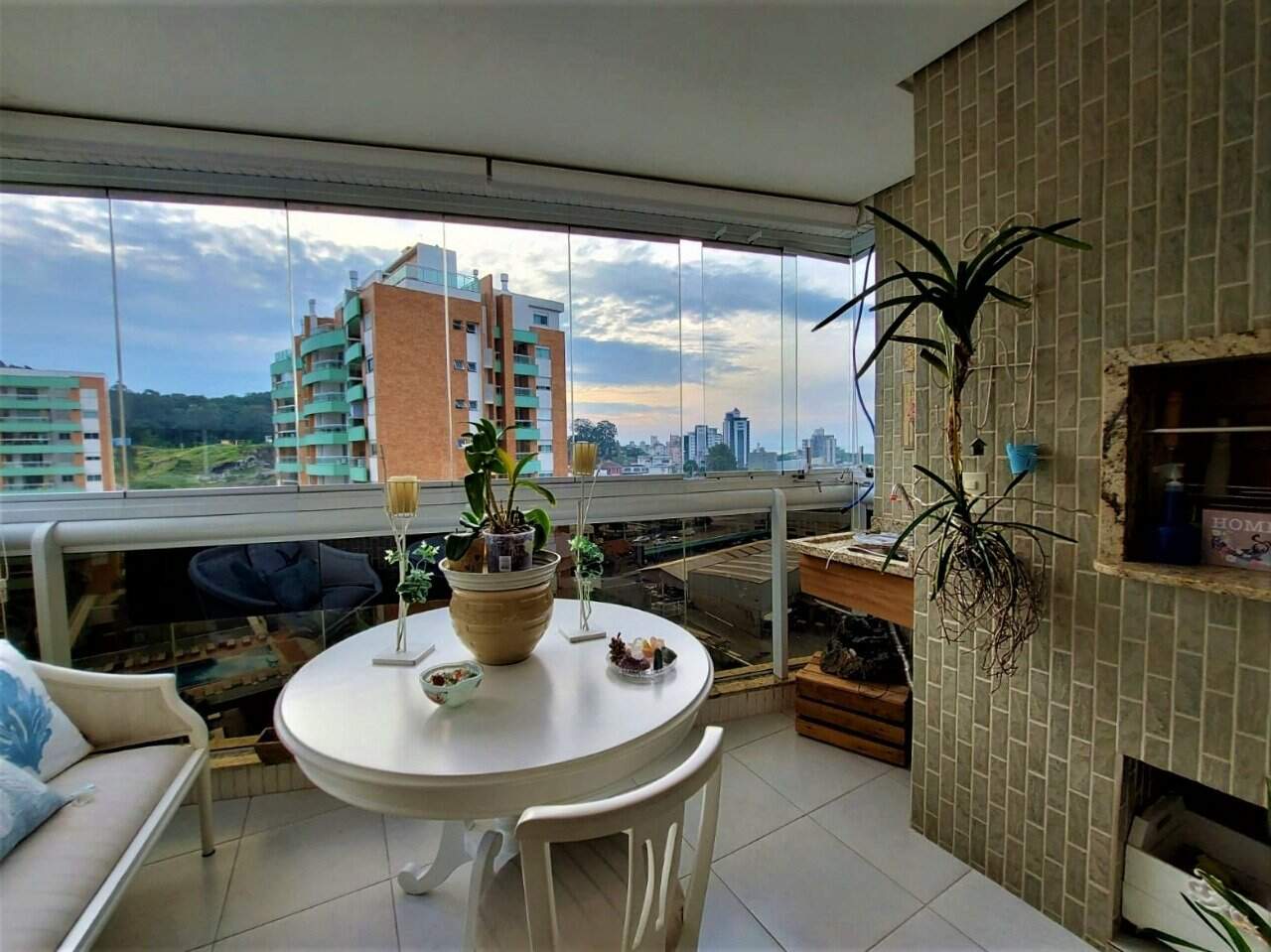 Cobertura duplex à venda no Trindade: 