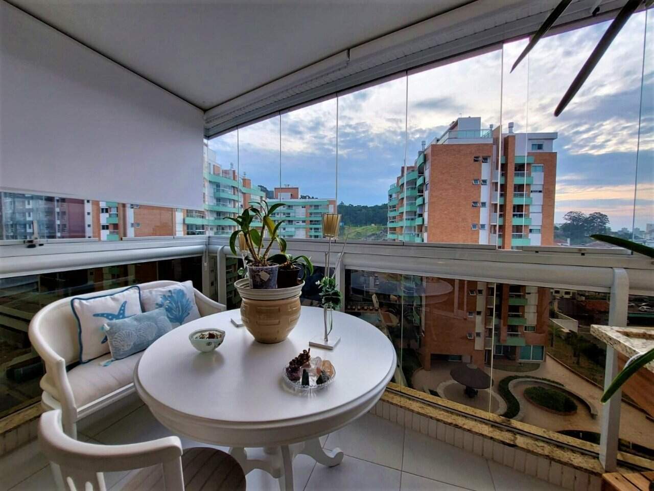 Cobertura duplex à venda no Trindade: 