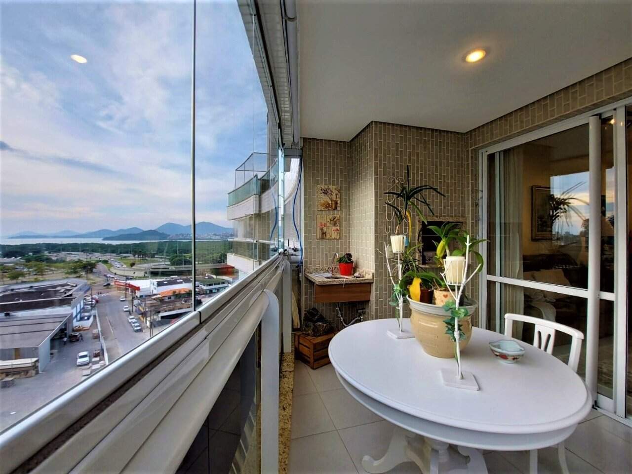 Cobertura duplex à venda no Trindade: 