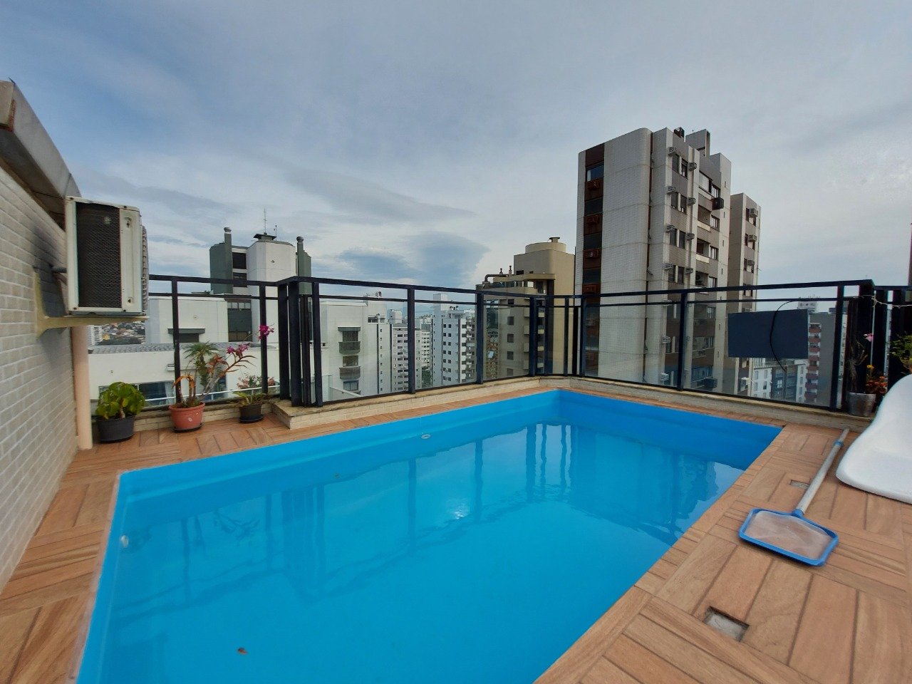 Cobertura duplex à venda no Centro: 