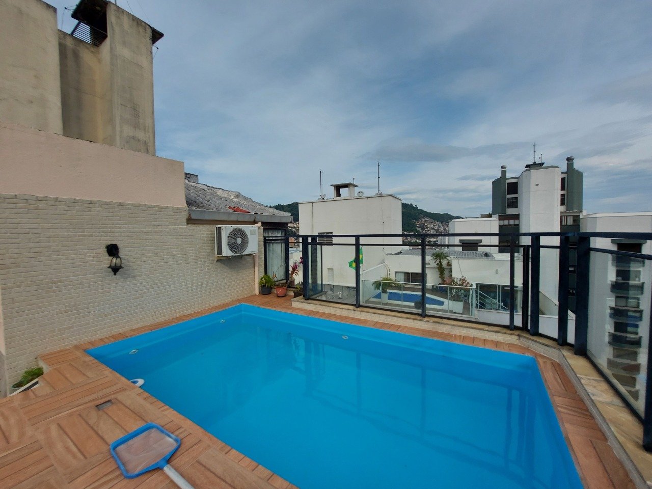 Cobertura duplex à venda no Centro: 