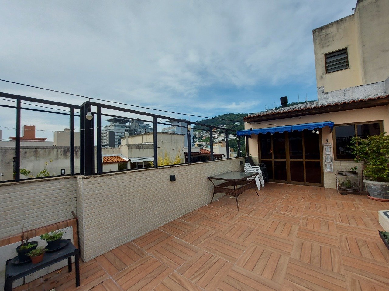 Cobertura duplex à venda no Centro: 