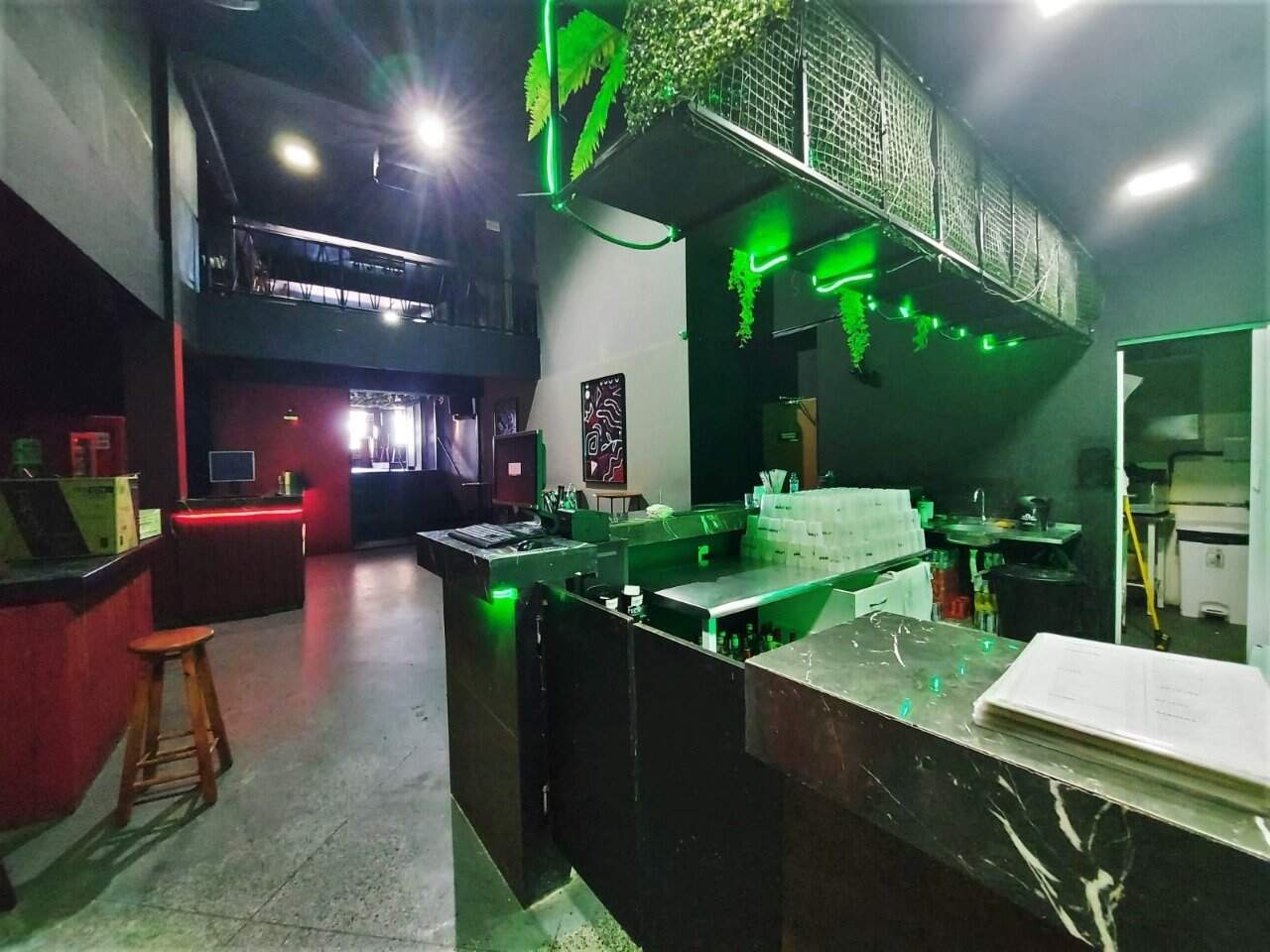 Loja à venda no Estreito: 