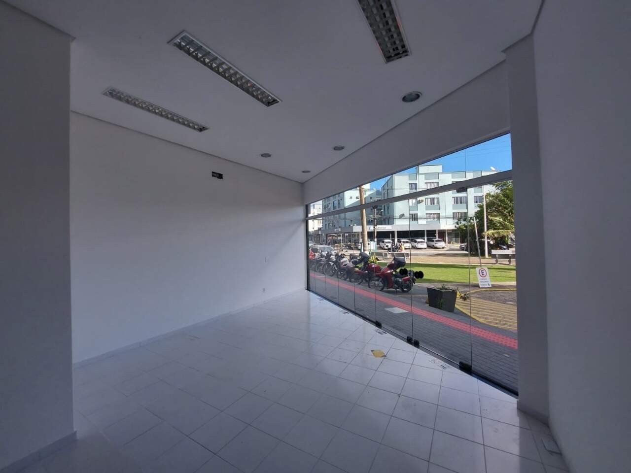 Loja para aluguel no Campinas: