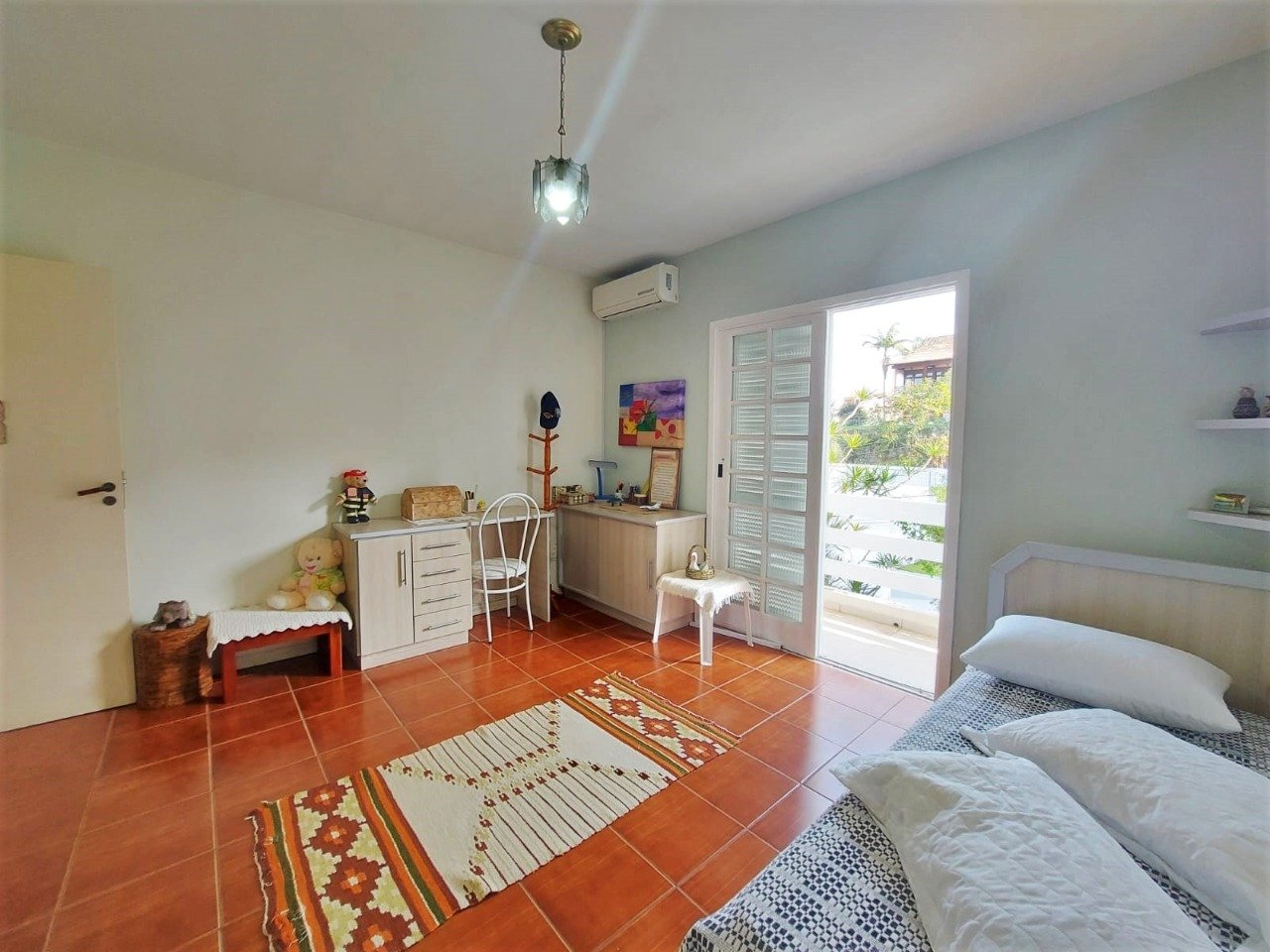 Casa à venda no Coqueiros: 