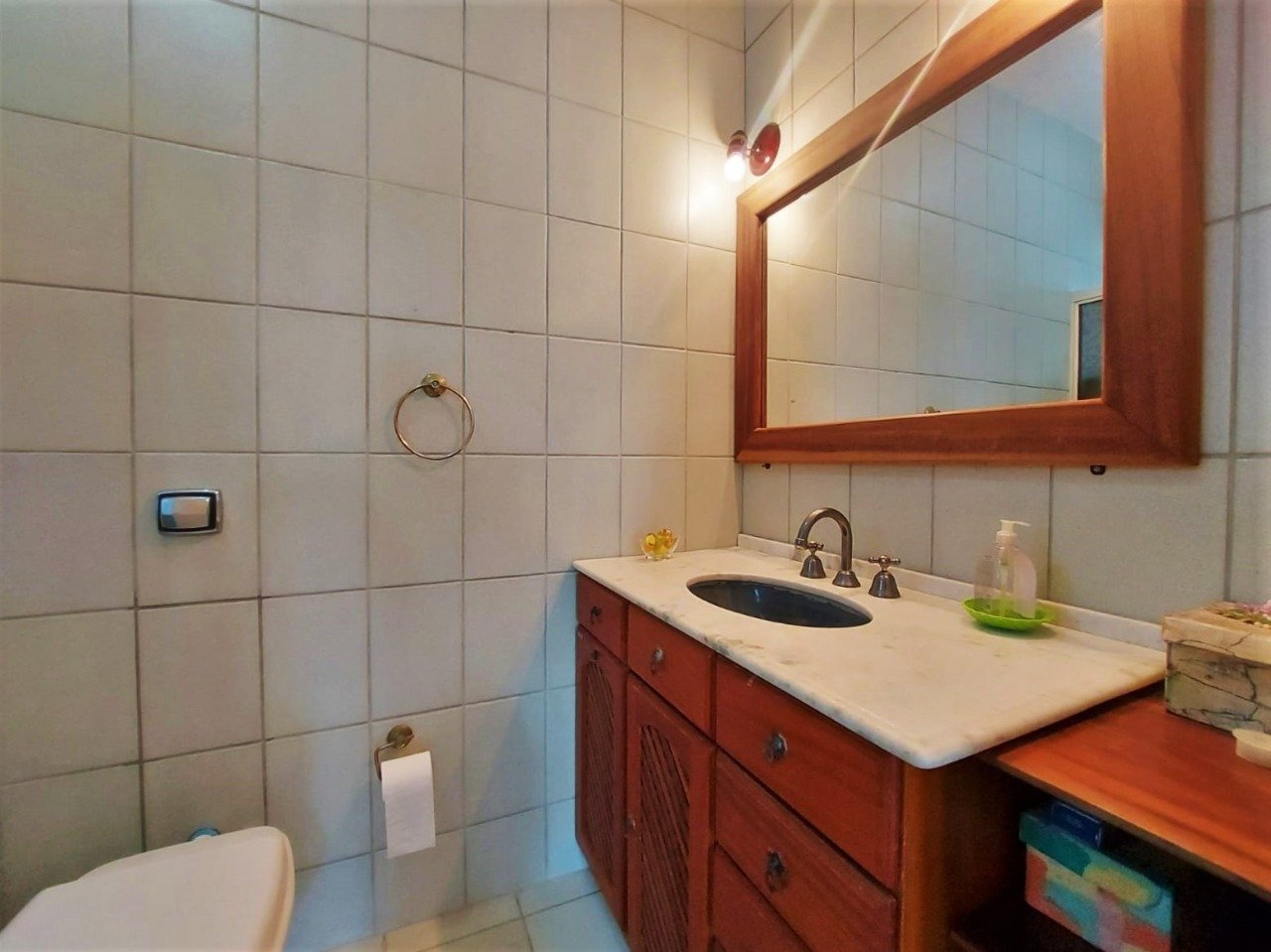 Casa à venda no Coqueiros: 