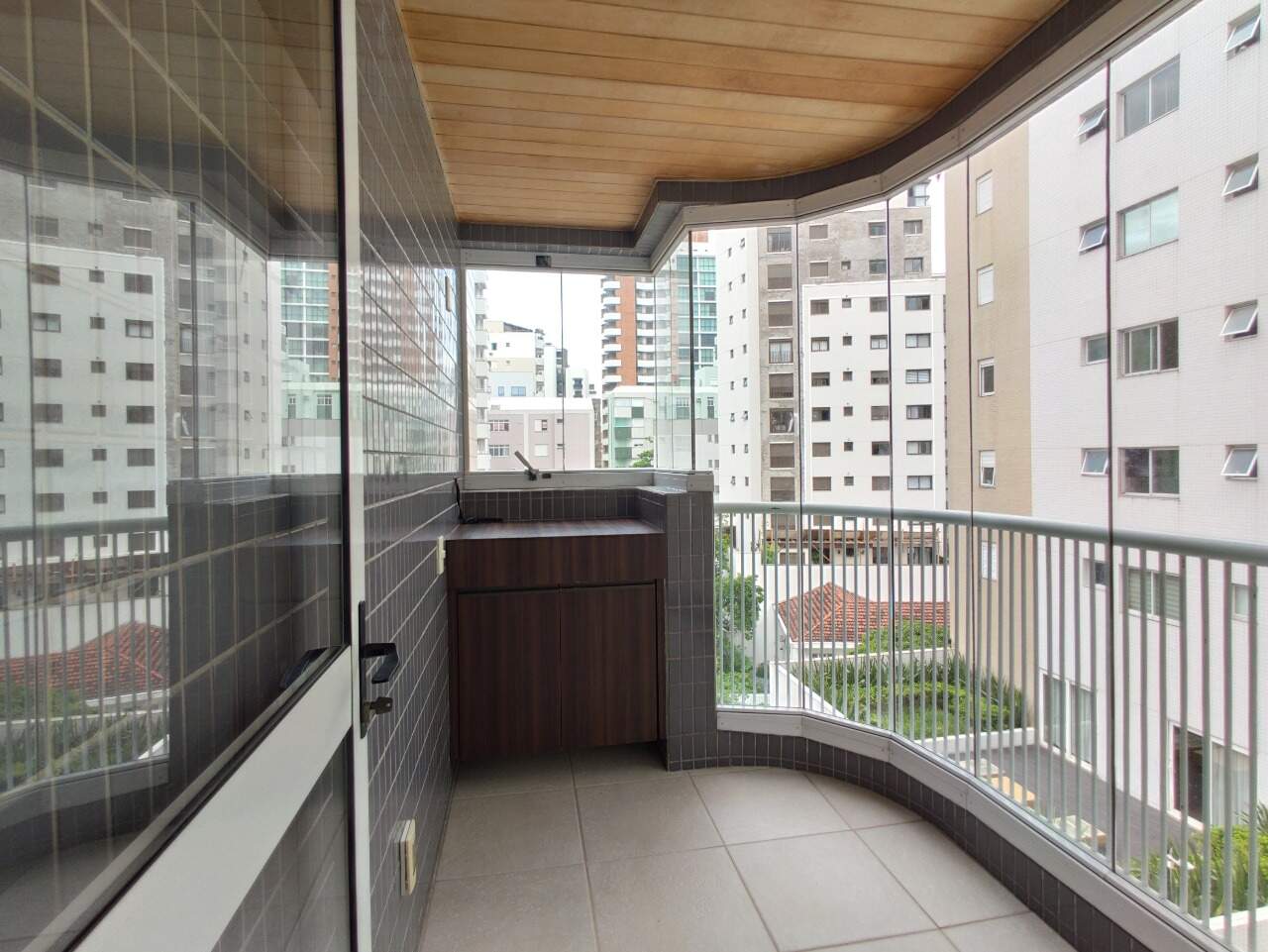 Apartamento para aluguel no Centro: 