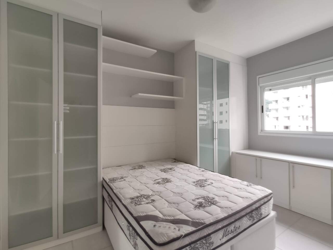 Apartamento para aluguel no Centro: 