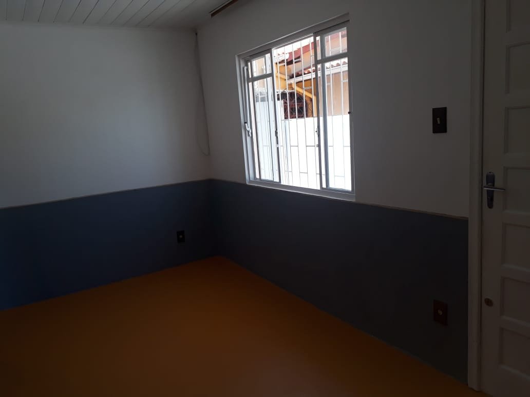 Casa à venda no Barreiros: 