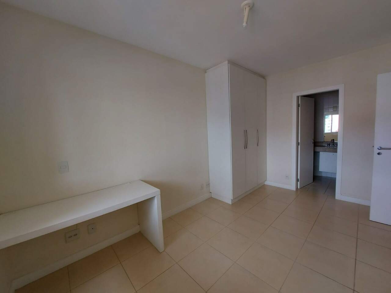 Apartamento para aluguel no Trindade: