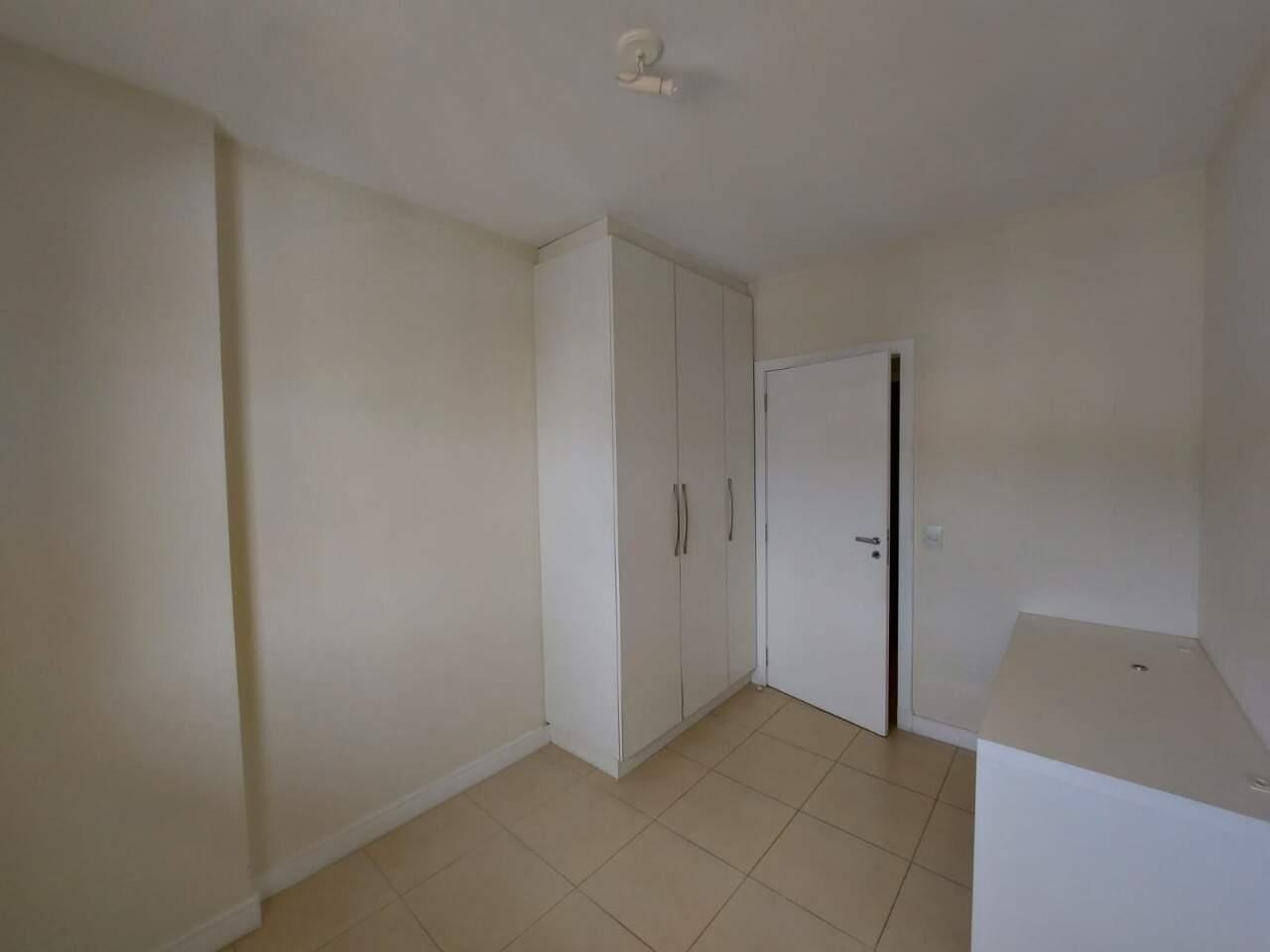 Apartamento para aluguel no Trindade: