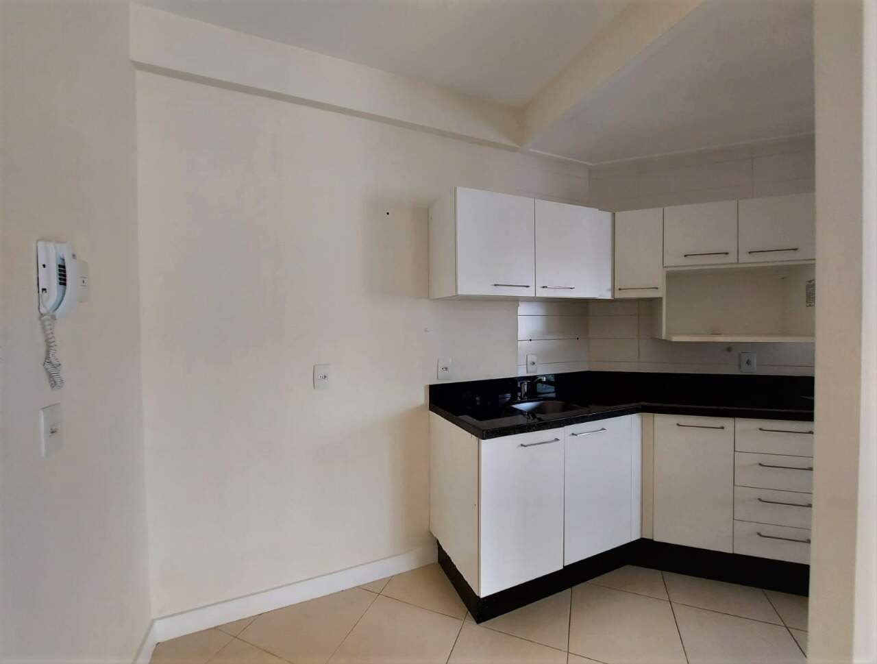 Apartamento para aluguel no Trindade: