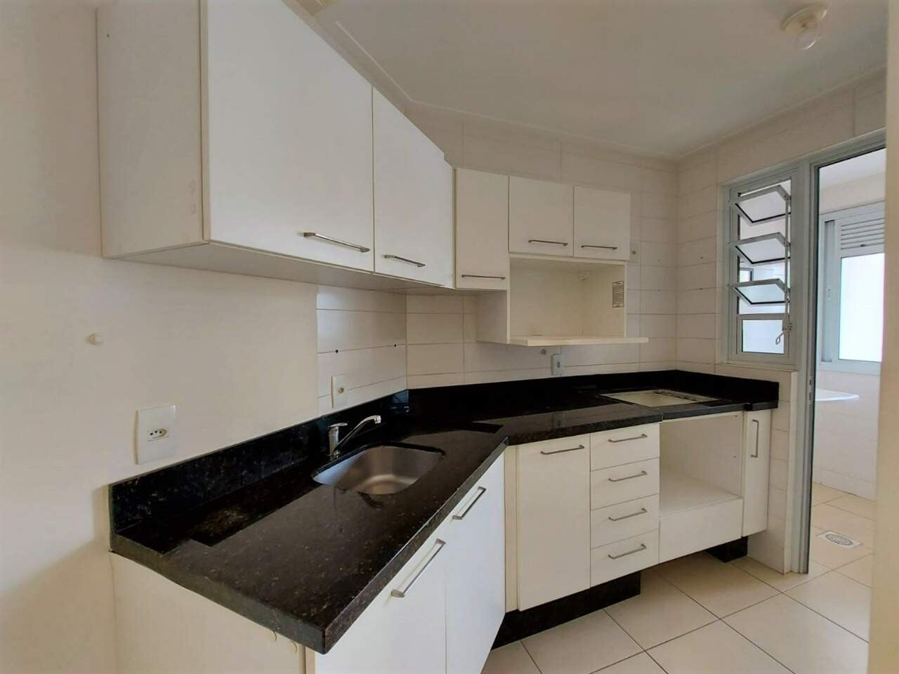 Apartamento para aluguel no Trindade: