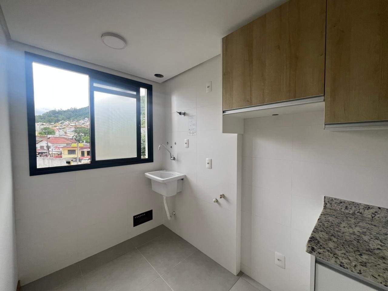 Apartamento para aluguel no Trindade: 