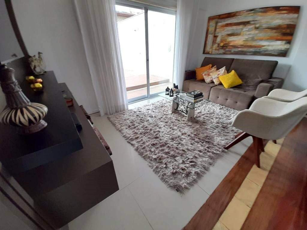 Casa à venda no Carianos: 