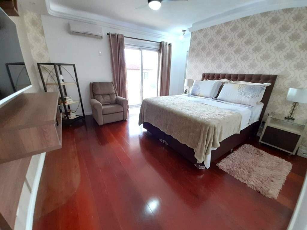 Casa à venda no Carianos: