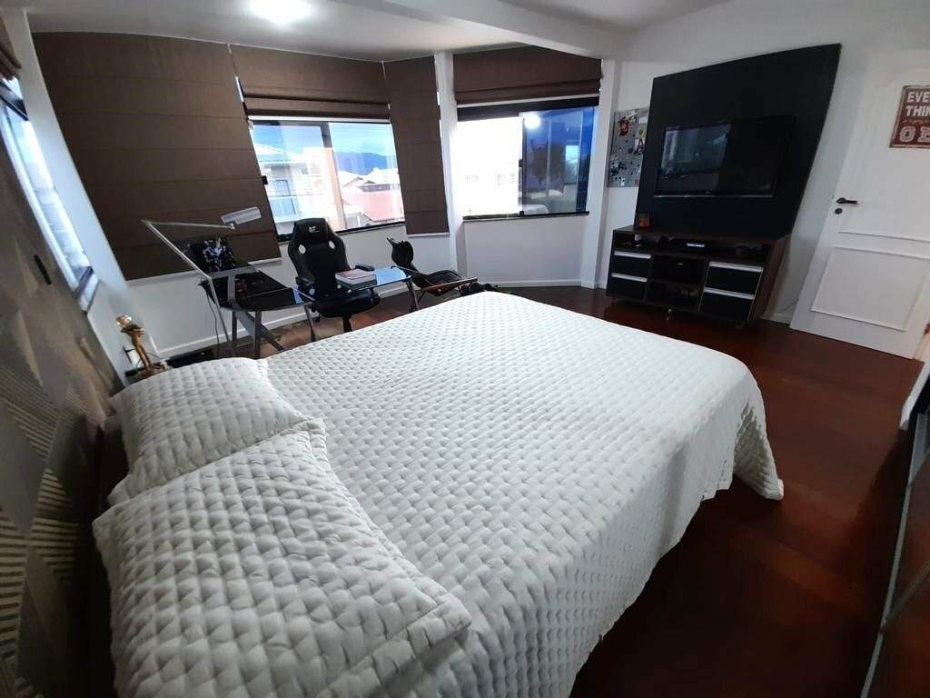 Casa à venda no Carianos: