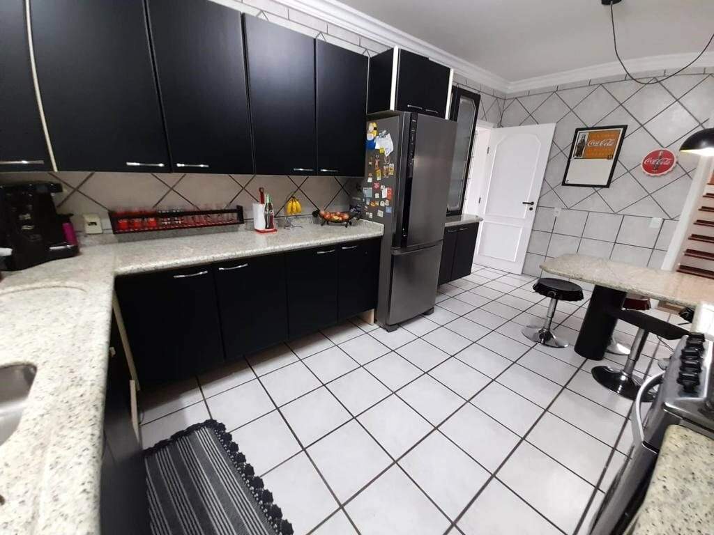 Casa à venda no Carianos: