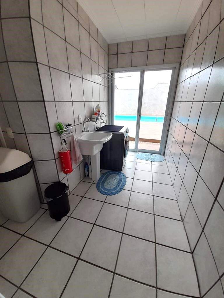 Casa à venda no Carianos:
