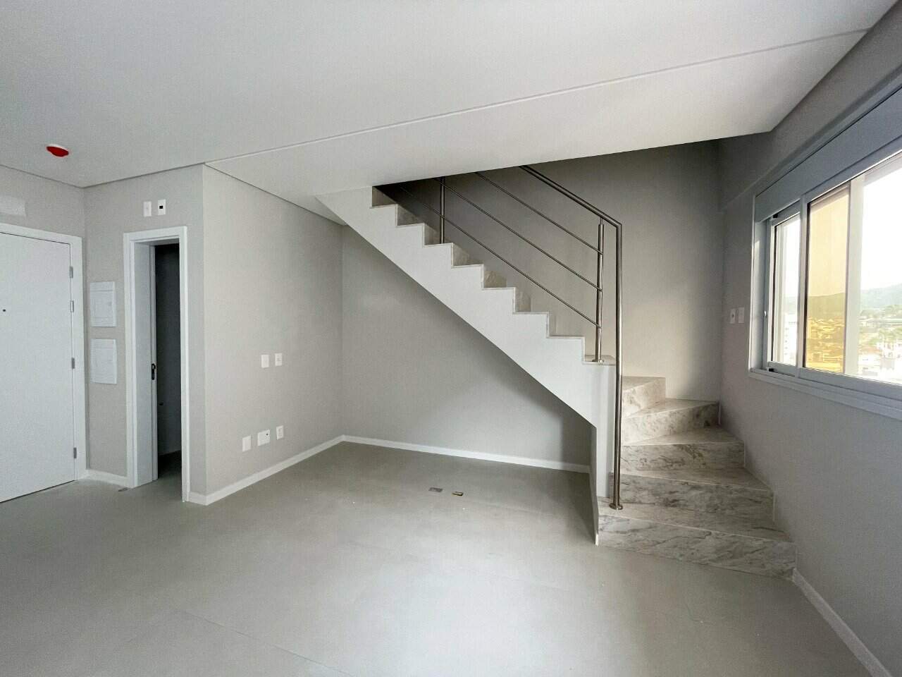 Cobertura duplex à venda no Trindade: 