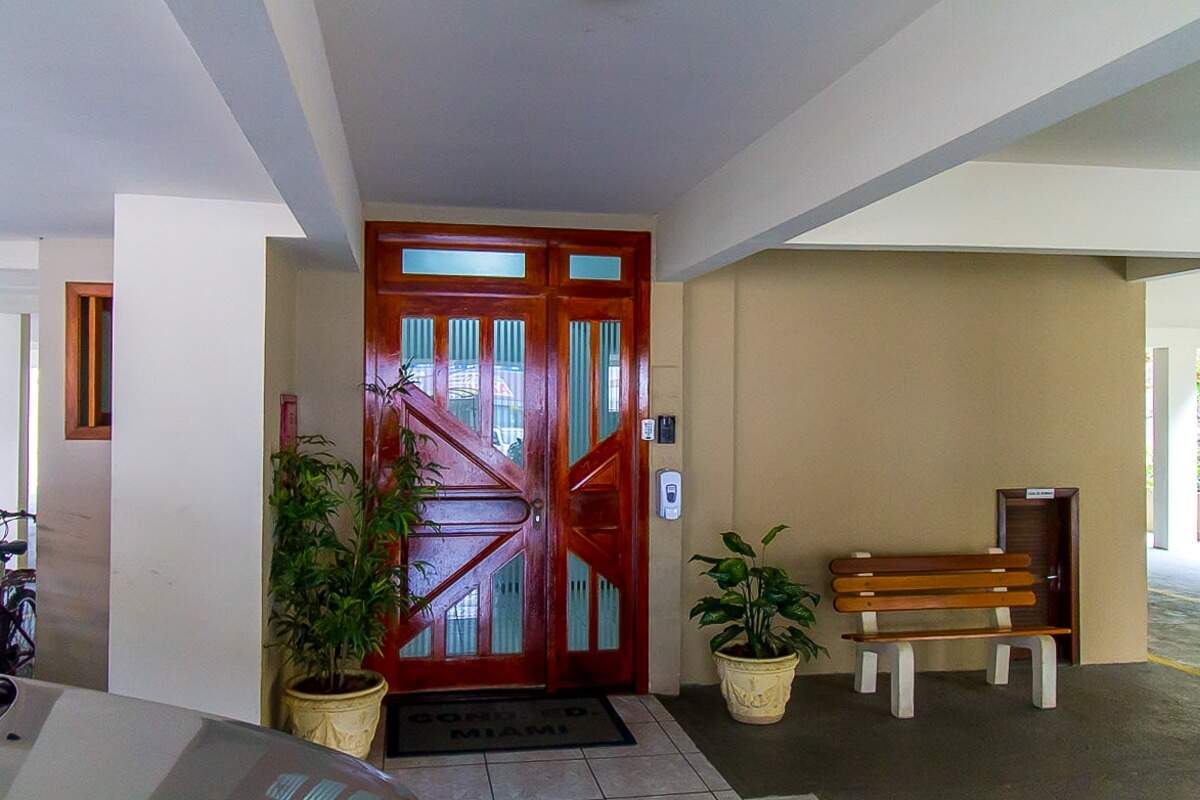 Apartamento para aluguel no Agronomica: 