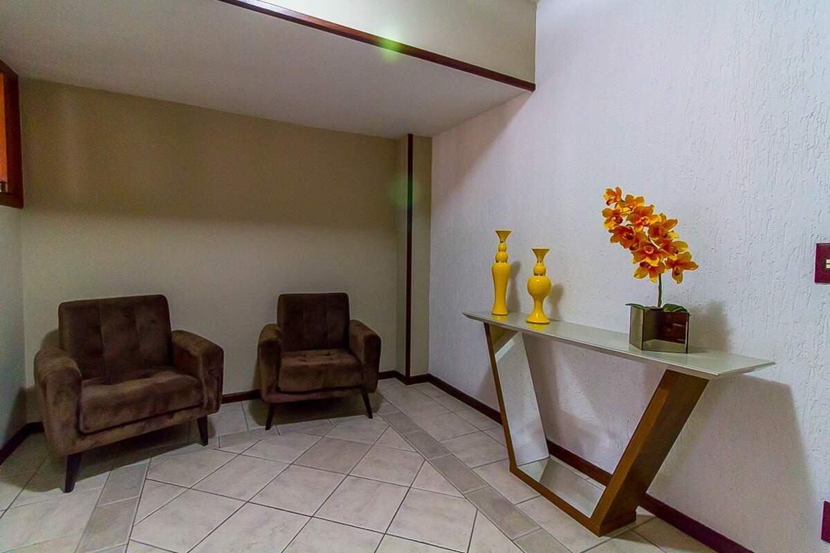 Apartamento para aluguel no Agronomica: 