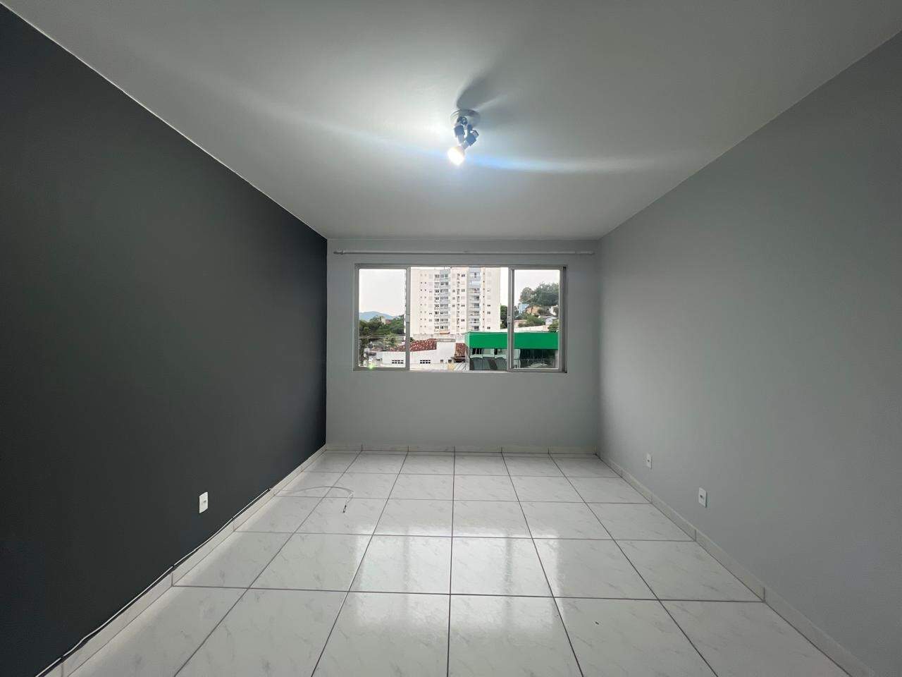 Apartamento para aluguel no Agronomica: 