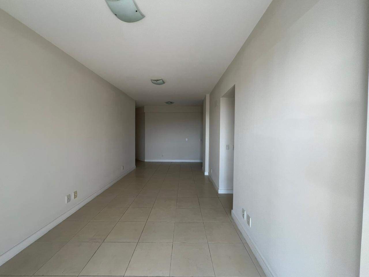 Apartamento para aluguel no Trindade: 