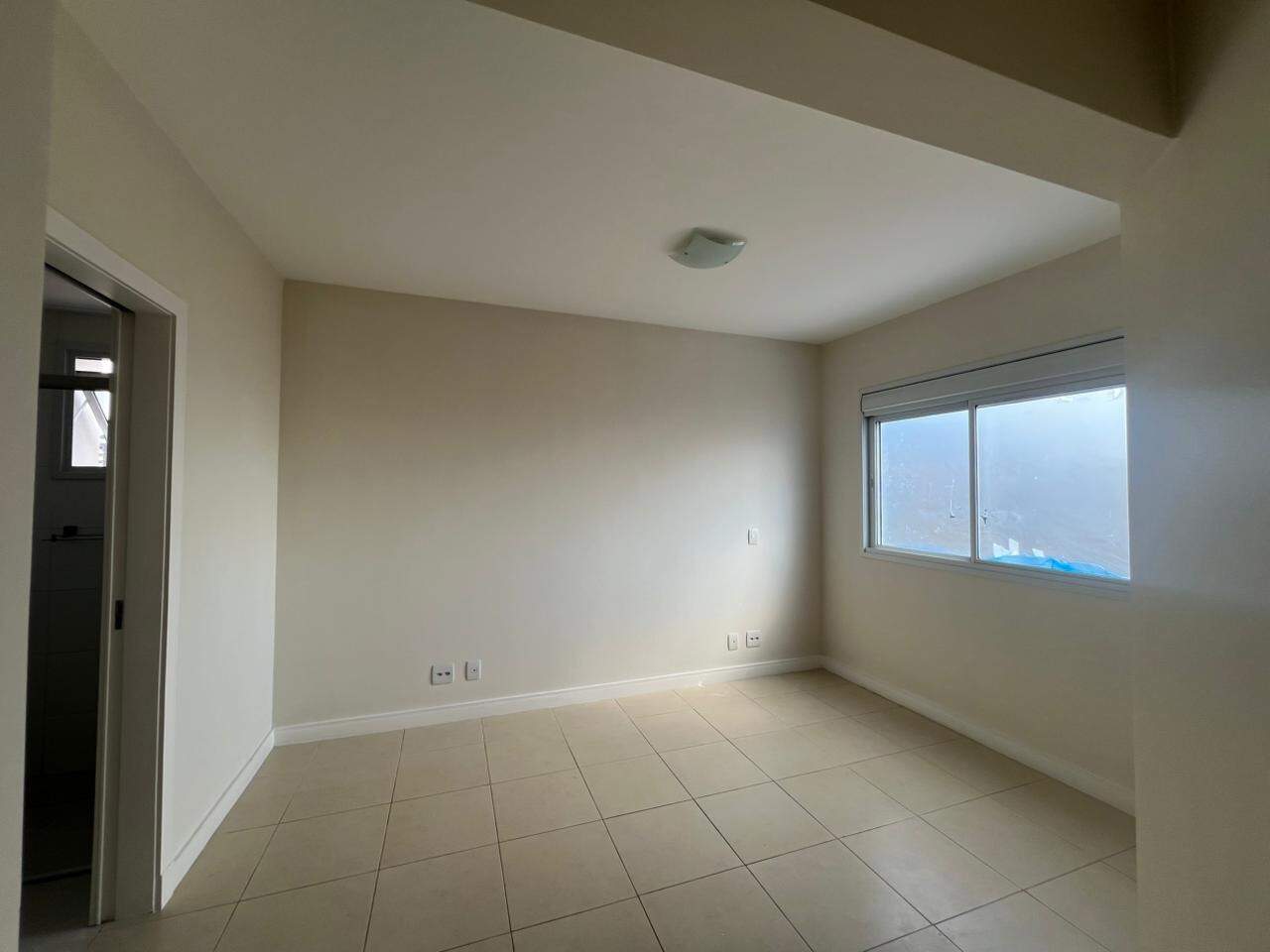 Apartamento para aluguel no Trindade: 