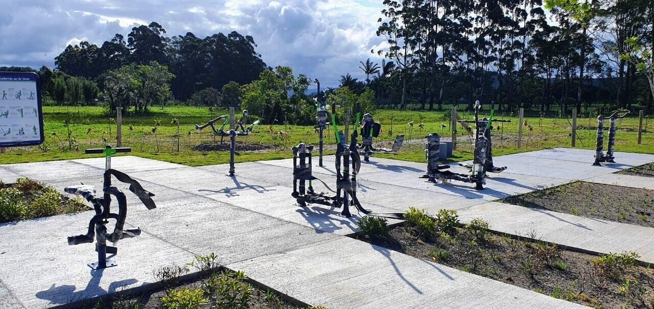 Terreno à venda no Canasvieiras: 