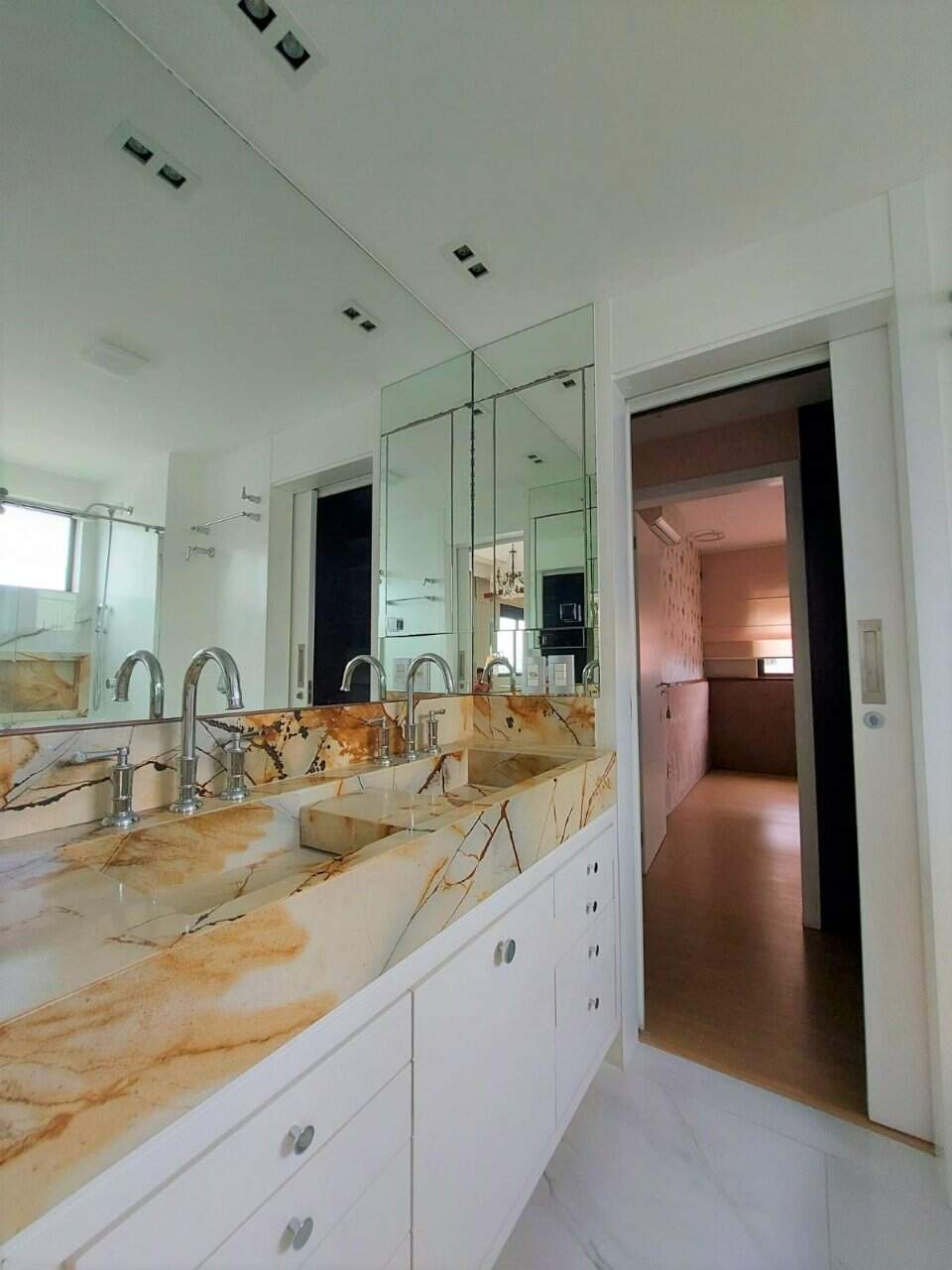 Apartamento à venda no Agronomica: